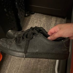 Black used gucci shoes